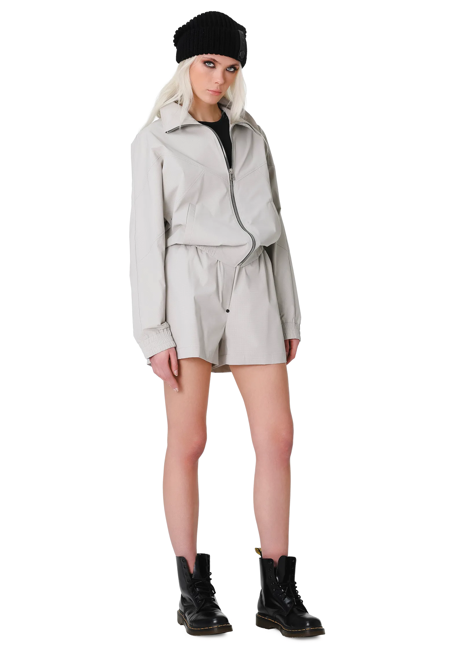 Loose tech shorts – BOTTOMS in by 2RU2RA