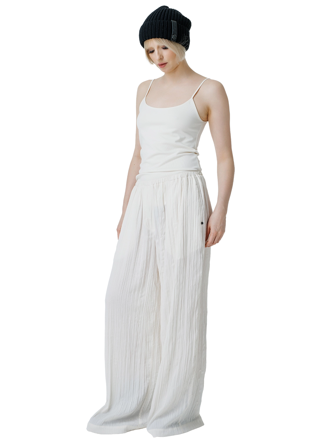 Pleated trousers