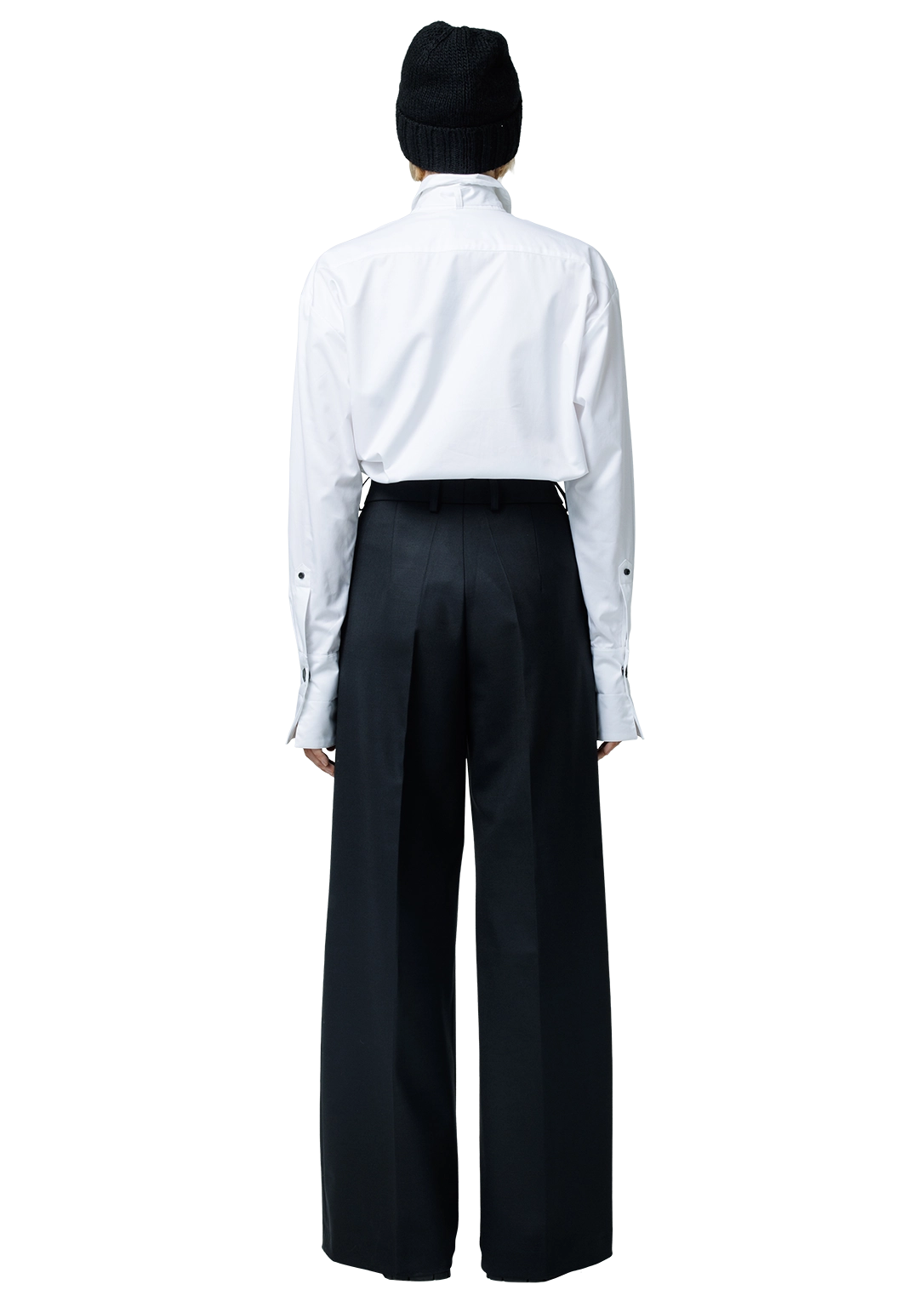 Shirt with detachable tie