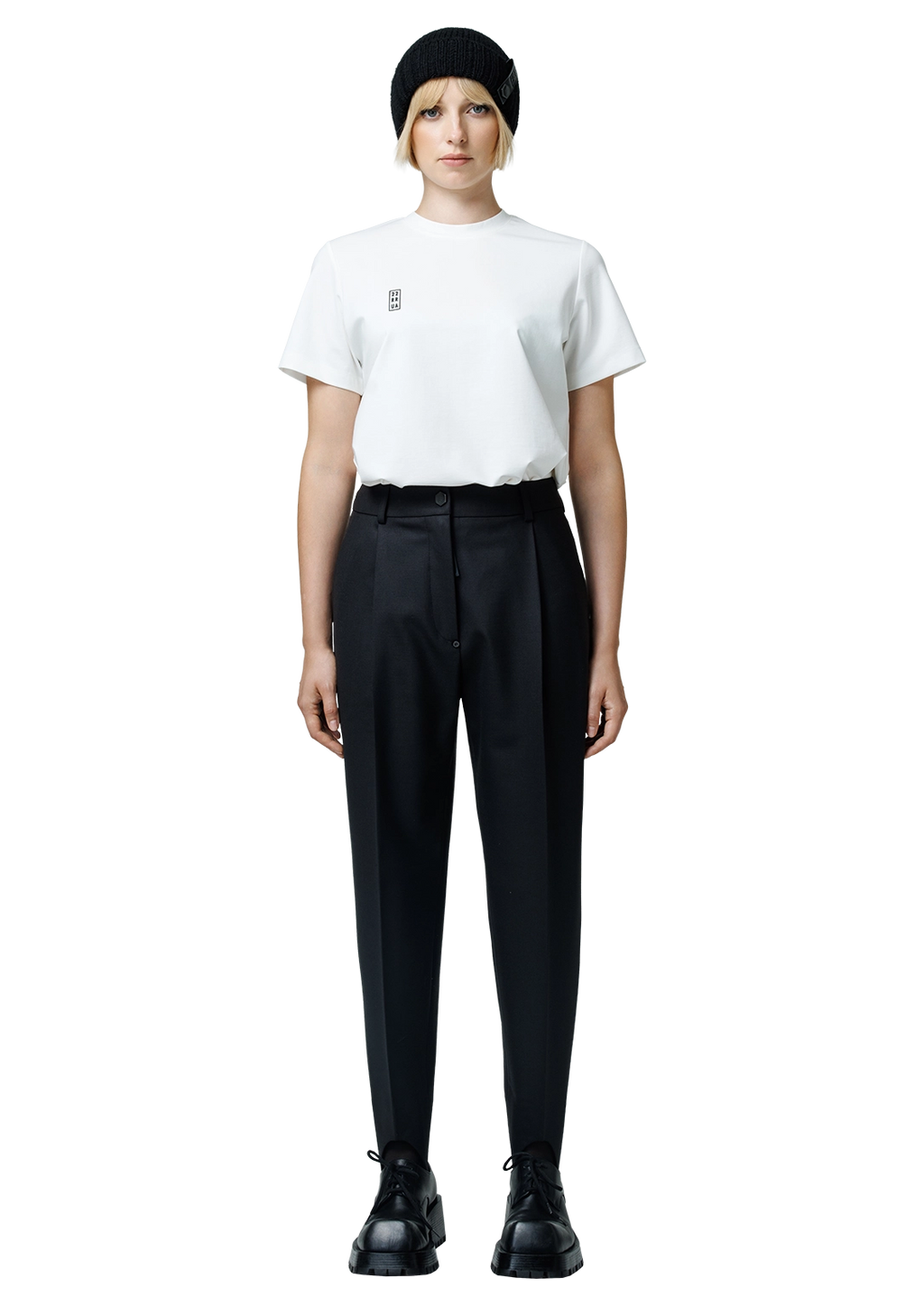 Stirrup trousers