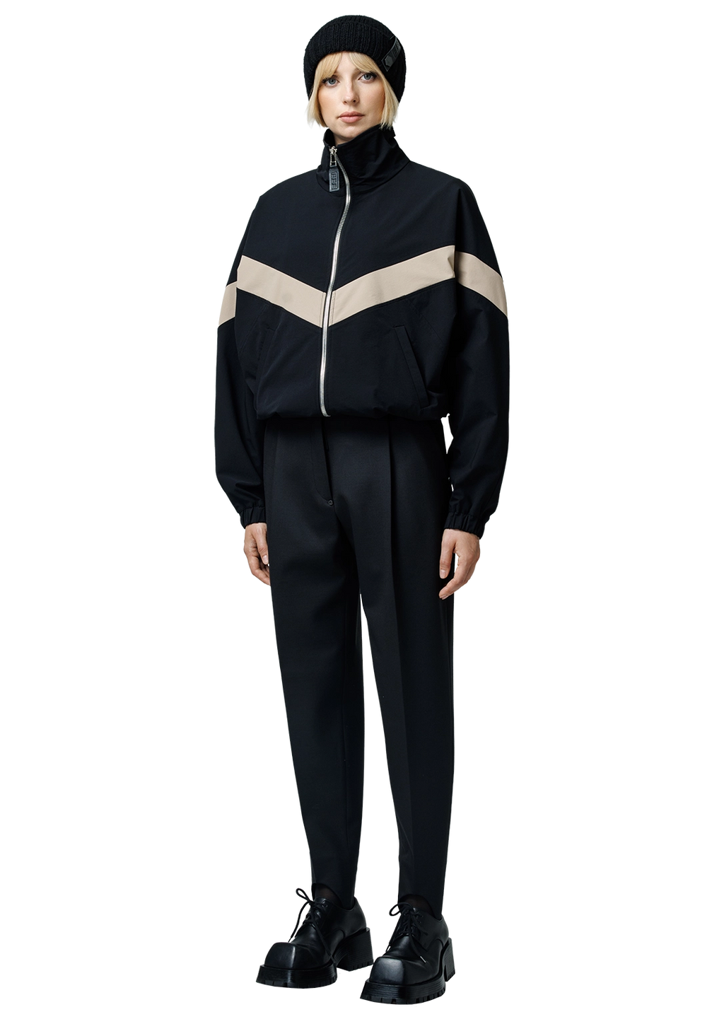 Stirrup trousers