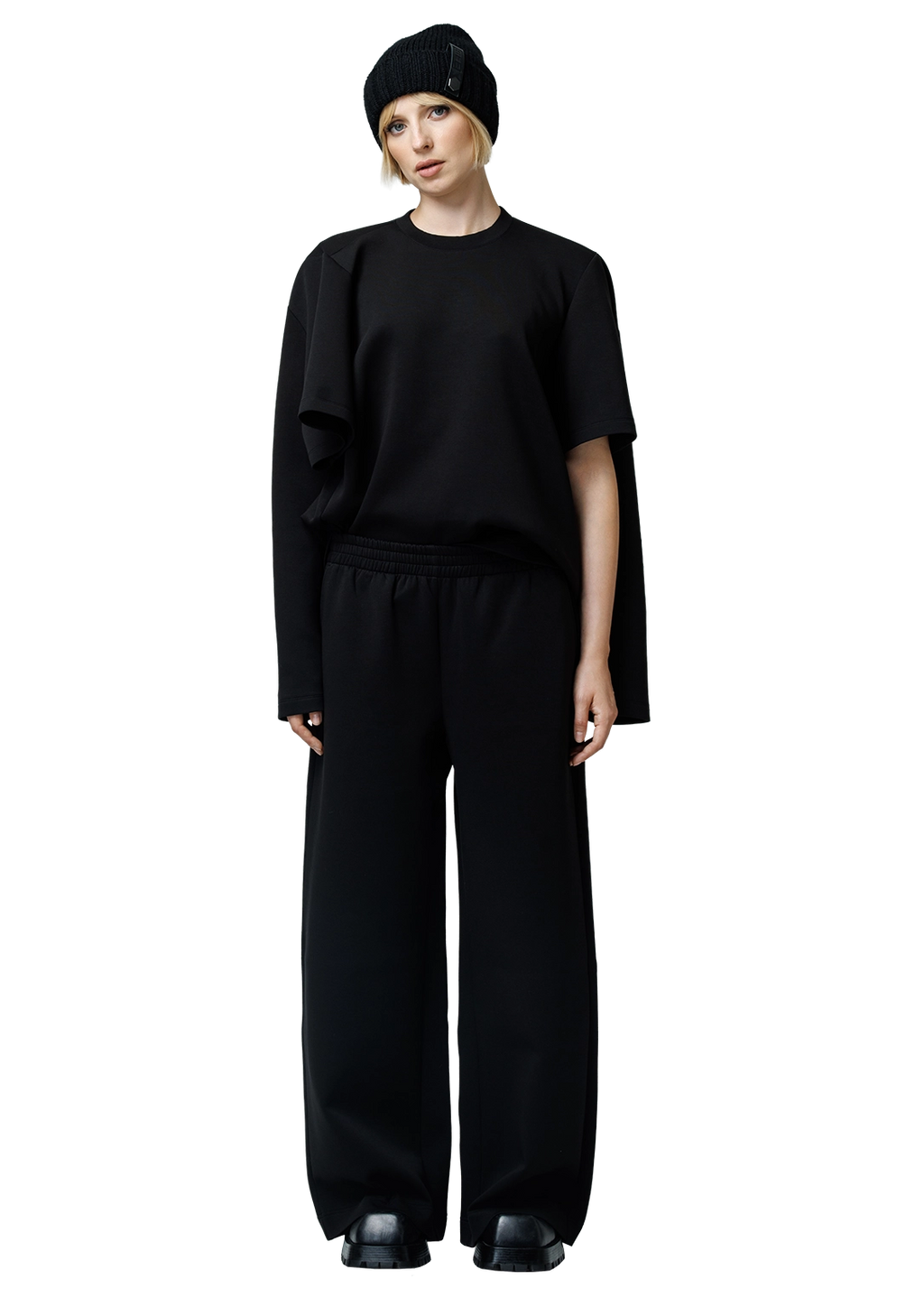 Extra sleeve sweatshirt