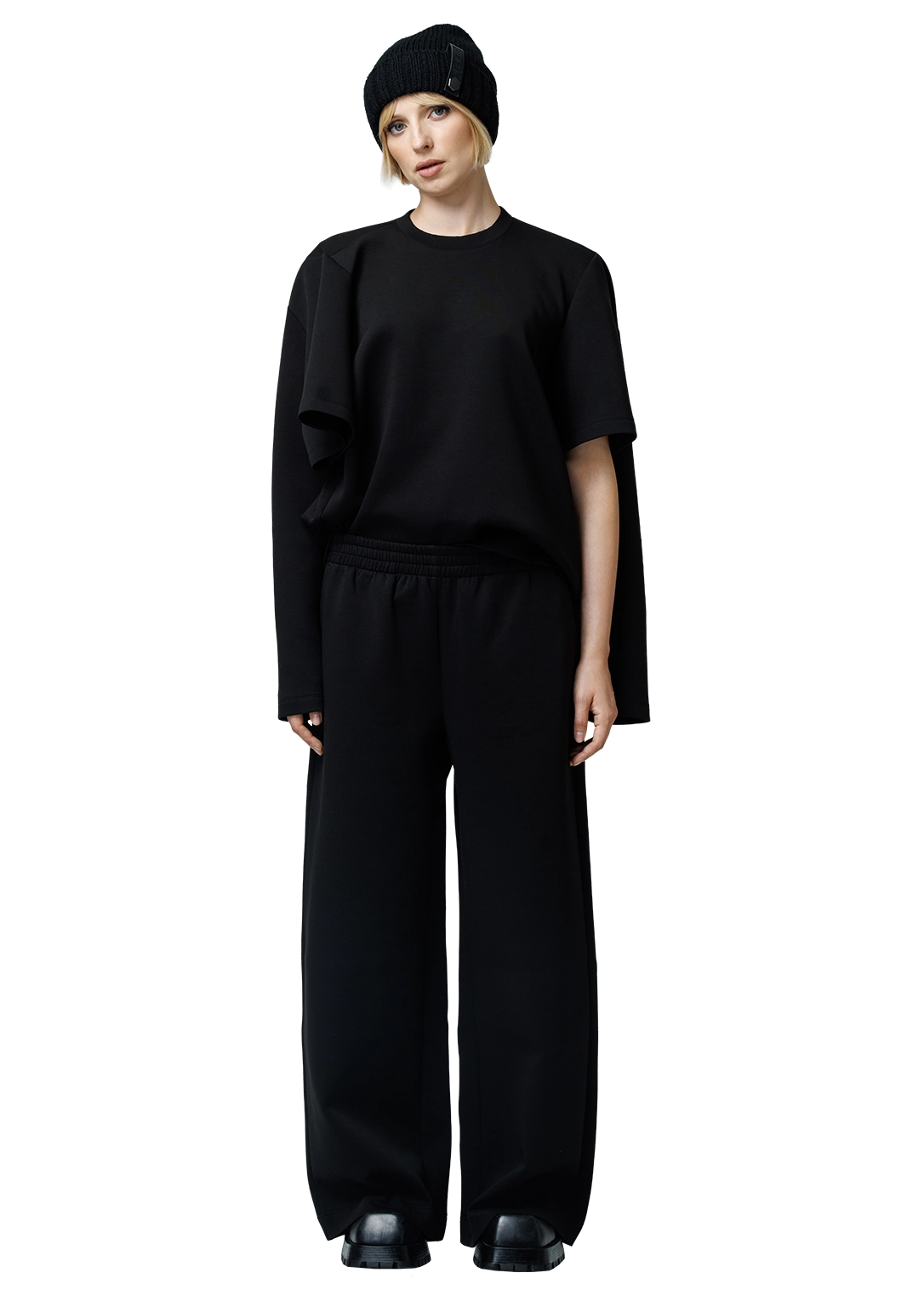 Extra sleeve sweatshirt