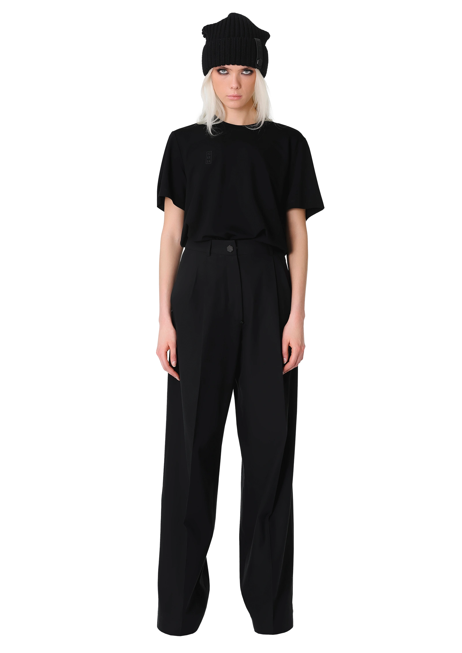 Basic t-shirt (Copy) – TOPS in Black by 2RU2RA