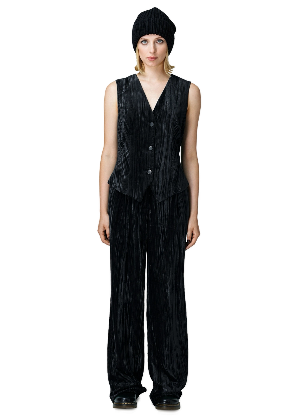 Velvet waistcoat – TOPS in Black by 2RU2RA