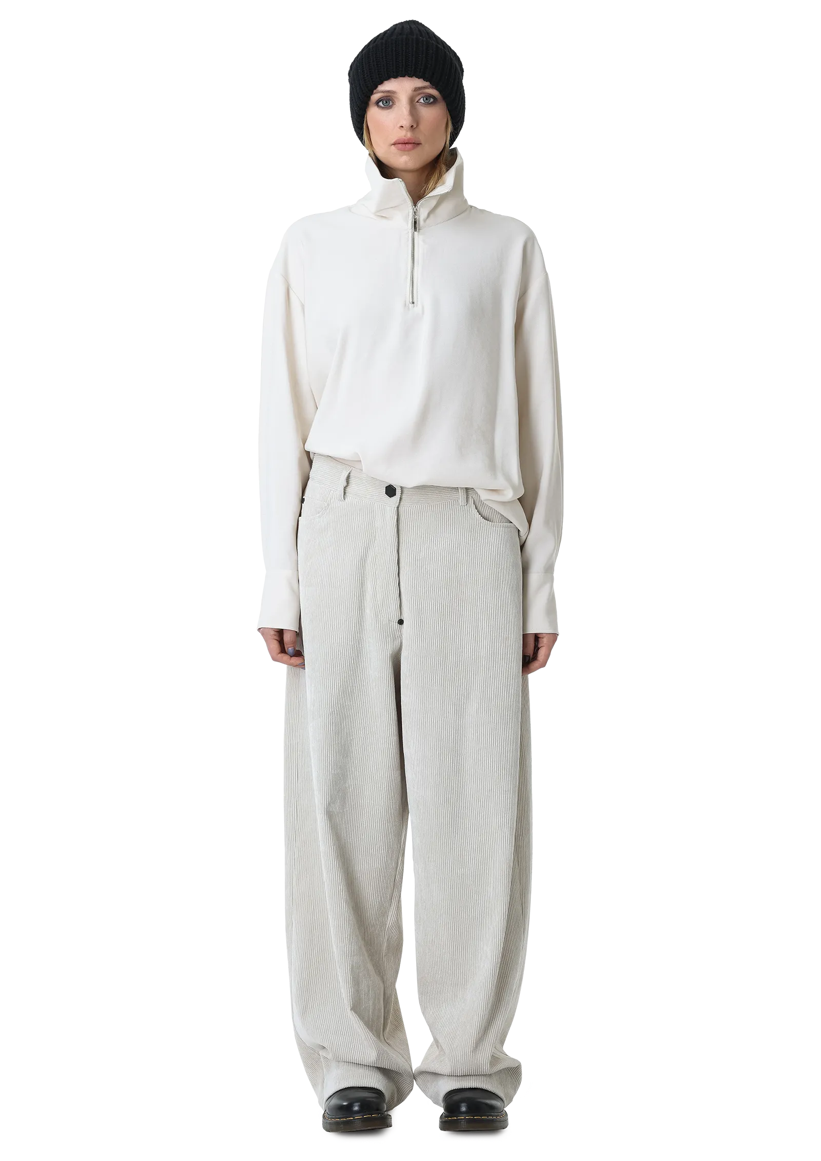 Corduroy trousers – BOTTOMS in by 2RU2RA