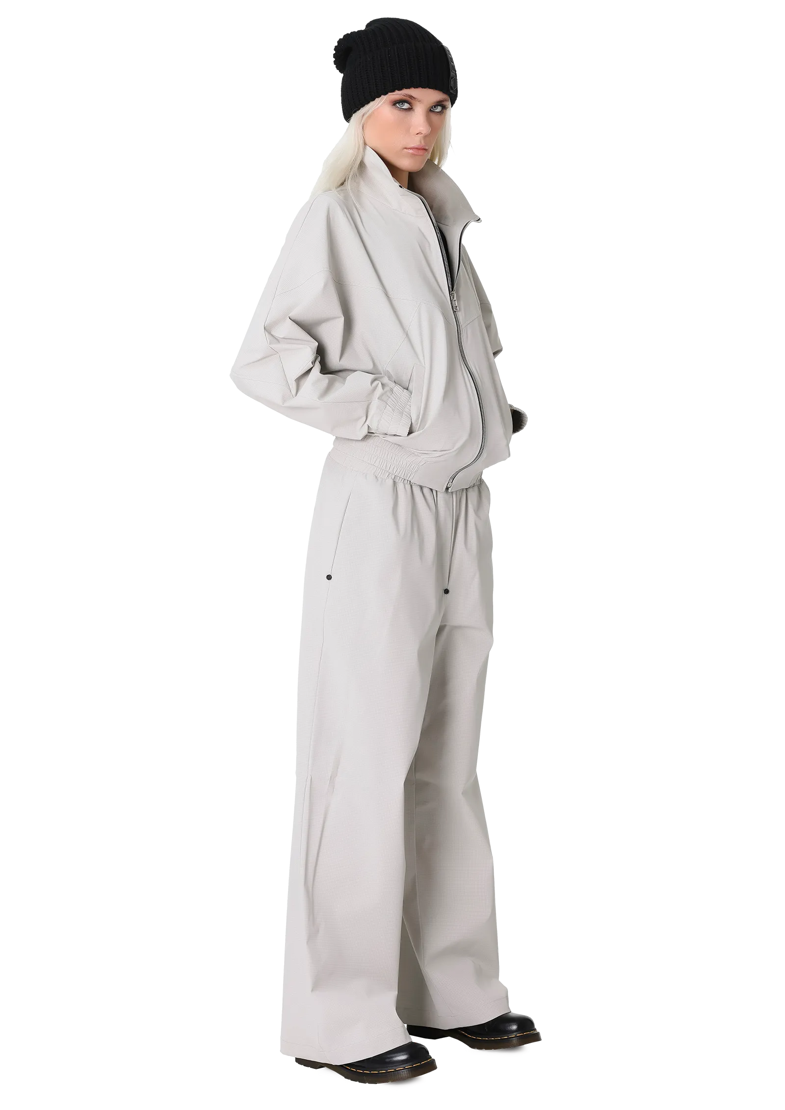 Loose tech trousers – BOTTOMS in by 2RU2RA