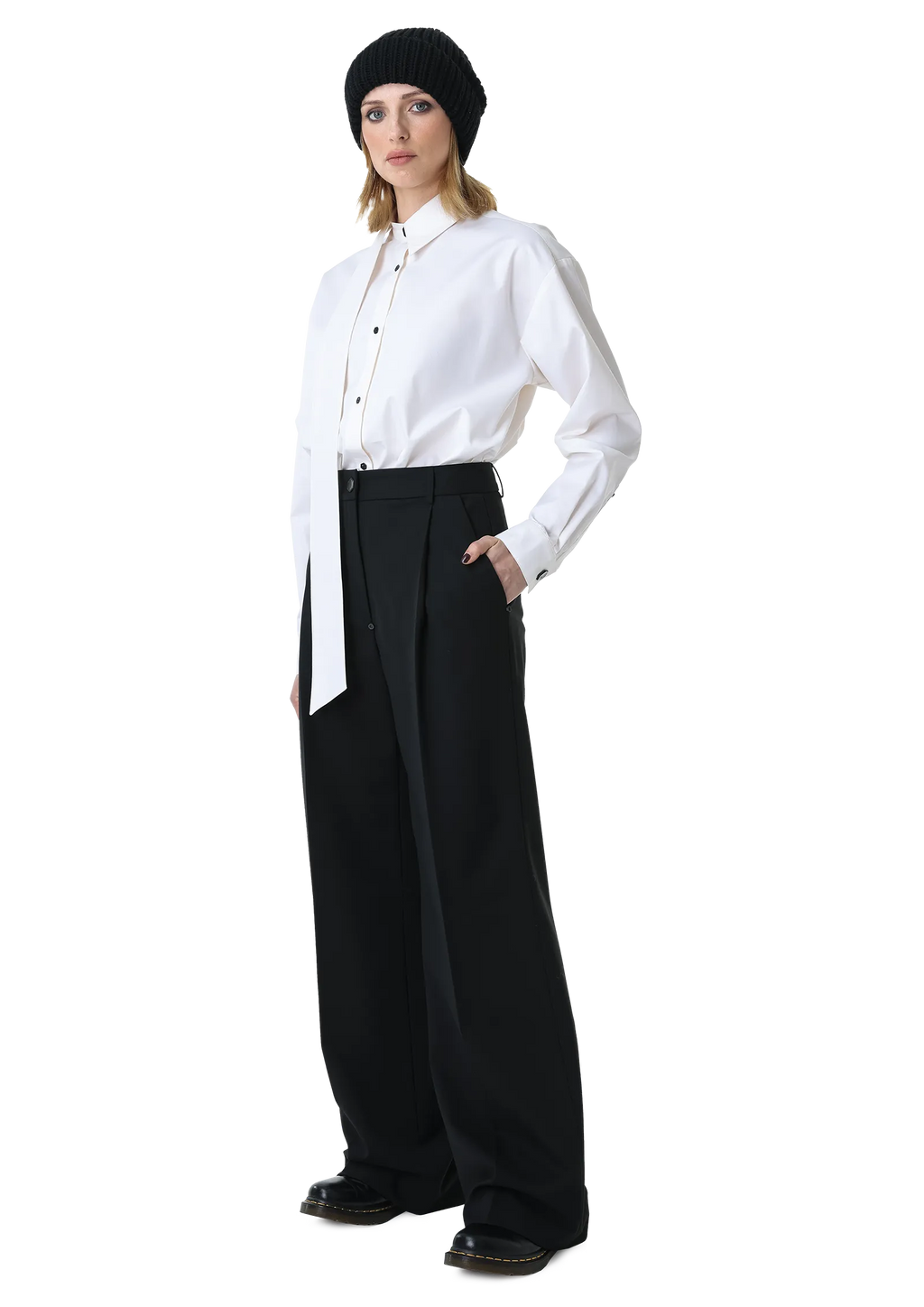 Wide-leg trousers – BOTTOMS in by 2RU2RA