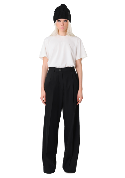 Wide-leg trousers